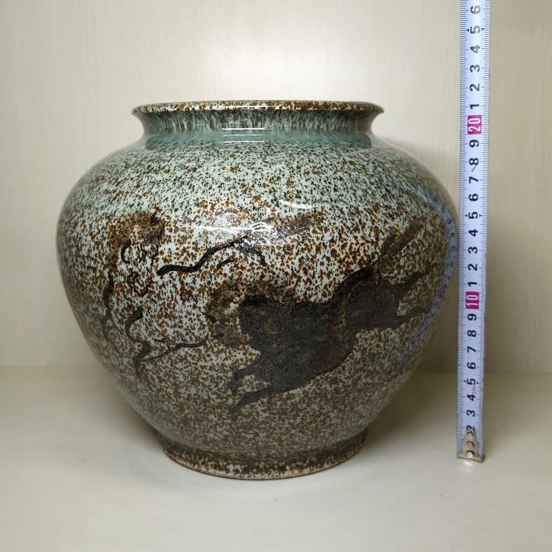 大堀相馬焼　壺 Amazon.co.jp: 大堀相馬焼 雅物 鉄砂 駒絵 高さ約22センチ 花瓶 壺